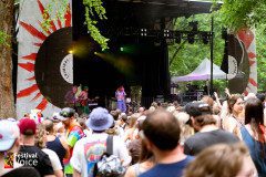 DSC_7739_SHAKYKNEES_SMILINGEYESMEDIA_SEM