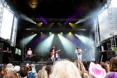 DSC_8765_SHAKYKNEES_SMILINGEYESMEDIA_SEM