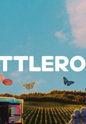 8e57e621-b9e4-4c78-83ea-63164a23077c_RETINA_PORTRAIT_3_2